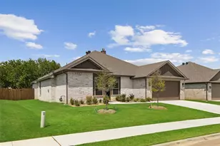 632 Mooney Dr, Saginaw, TX 76179 - Photo 2