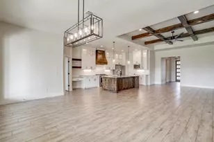 1221 Crown Valley Dr, Weatherford, TX 76087 - Photo 14