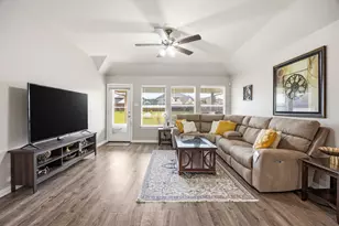 906 Horizon Ridge Cir, Little Elm, TX 75068 - Photo 2