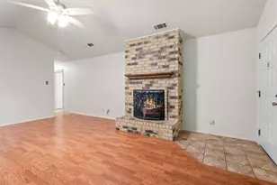 1108 Chapel View Dr, Waco, TX 76712 - Photo 6