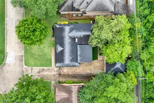 9634 Shoreview Rd, Dallas, TX 75238 - Photo 38