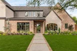 10940 Snow White Dr, Dallas, TX 75229 - Photo 32