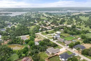 5908 Collins Ct, Granbury, TX 76048 - Photo 40