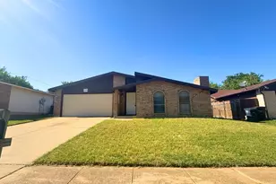 1336 Burmeister Rd, Fort Worth, TX 76134 - Photo 1