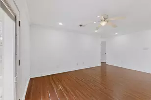 2421 Harbor Trail, Irving, TX 75060 - Photo 10