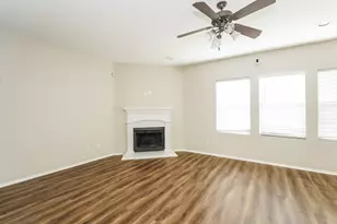1636 Grassy View Dr, Fort Worth, TX 76177 - Photo 4