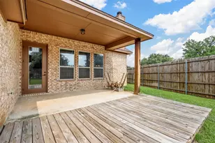 210 Donna Cir, Granbury, TX 76049 - Photo 28