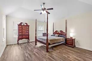 210 Donna Cir, Granbury, TX 76049 - Photo 16
