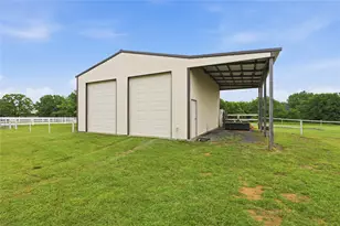 198 County Rd 1262, Whitesboro, TX 76273 - Photo 36