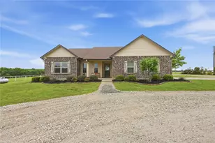 198 County Rd 1262, Whitesboro, TX 76273 - Photo 2