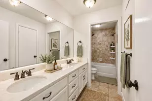 609 Crane Dr, Euless, TX 76039 - Photo 24