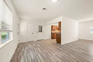 609 Crane Dr, Euless, TX 76039 - Photo 16