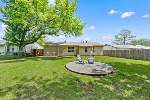 609 Crane Dr, Euless, TX 76039 - Photo 32