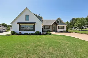1180 Horizon Trace Dr, Azle, TX 76020 - Photo 4