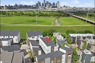381 E Greenbriar Ln, Dallas, TX 75203 - Photo 1