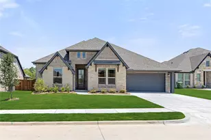 107 Walnut Wy, Balch Springs, TX 75181 - Photo 2