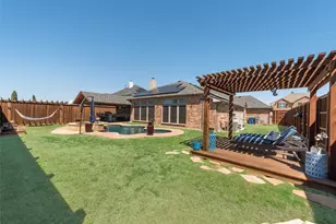 3113 Summer Dr, Little Elm, TX 75068 - Photo 22