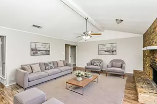 7508 Evergreen Dr, Watauga, TX 76148 - Photo 12
