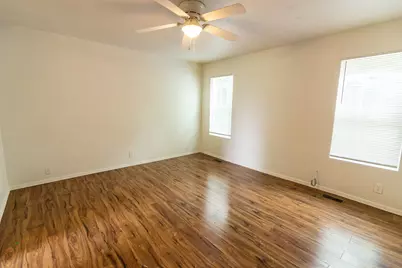133 Tres Lagos Boulevard, Gun Barrel City, TX 75156 - Photo 10