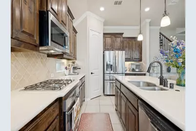 9948 Atlantic Lane, Frisco, TX 75035 - Photo 6