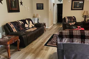 124 James Rd, Kilgore, TX 75662 - Photo 8