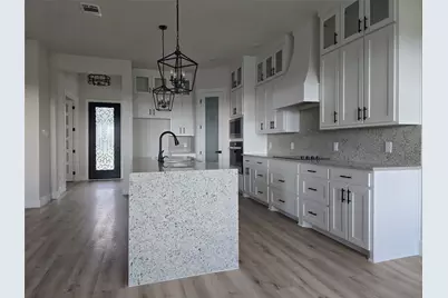 808 N Avenue E, Springtown, TX 76082 - Photo 4