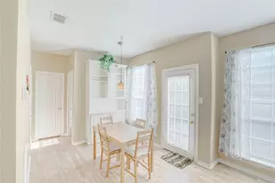 9504 Rodeo Dr, Irving, TX 75063 - Photo 14