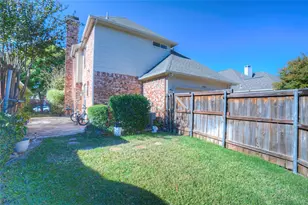 9504 Rodeo Dr, Irving, TX 75063 - Photo 34