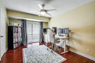 1603 Marsh Ln, Carrollton, TX 75006 - Photo 6