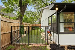 8513 Ravenswood Rd, Granbury, TX 76049 - Photo 32