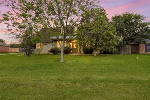 1681 W Tate Ave, Robinson, TX 76706 - Photo 6