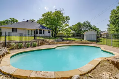 1033 Teresa Court, Weatherford, TX 76086 - Photo 2