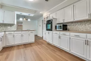 3712 Stafford St, Irving, TX 75062 - Photo 14