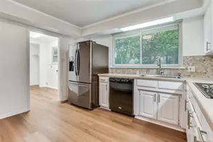 3712 Stafford St, Irving, TX 75062 - Photo 16