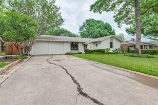3712 Stafford St, Irving, TX 75062 - Photo 2
