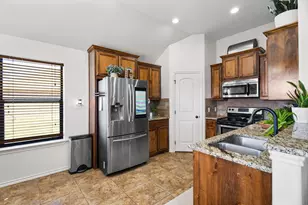 9108 Parkview Cir, Tolar, TX 76476 - Photo 8