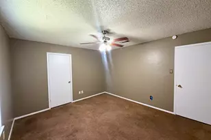 1613 Edgehill Rd, Benbrook, TX 76126 - Photo 14