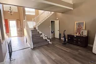4724 Maple Hill Dr, Fort Worth, TX 76123 - Photo 2