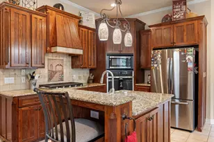 7404 Fox Fire Ct, Granbury, TX 76049 - Photo 16