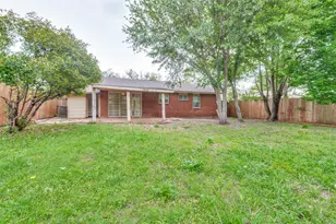 718 Susan Dr, Arlington, TX 76010 - Photo 24