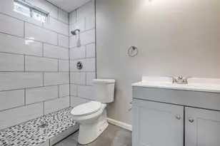 4206 Robert L Parish Sr. Ave, Dallas, TX 75210 - Photo 6