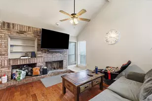 7029 Bernadine Dr, Watauga, TX 76148 - Photo 4