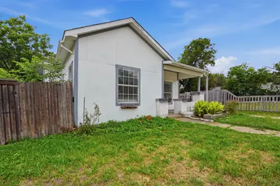 1329 New York Avenue, Fort Worth, TX 76104 - Photo 2