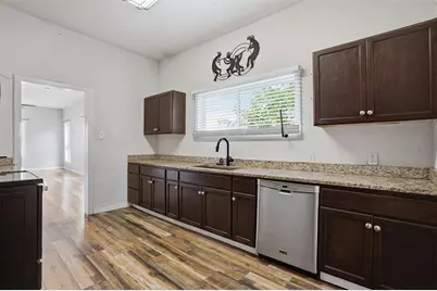 1329 New York Avenue, Fort Worth, TX 76104 - Photo 12
