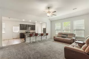 186 Aster Dr, Sanger, TX 76266 - Photo 4