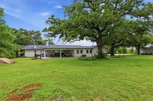 7773 County Rd 1200, Grandview, TX 76050 - Photo 32