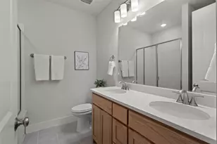3905 Henley Ln, Garland, TX 75043 - Photo 18