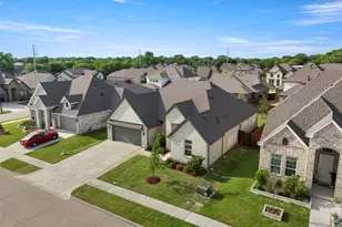 3905 Henley Ln, Garland, TX 75043 - Photo 32