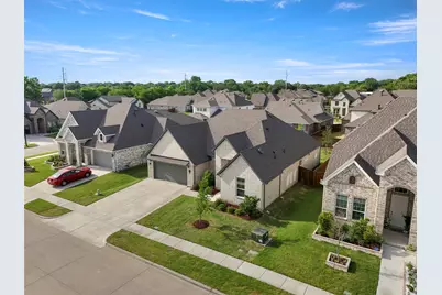 3905 Henley Lane, Garland, TX 75043 - Photo 32