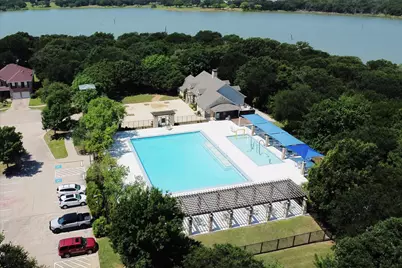 609 Lake Point Drive, Little Elm, TX 75068 - Photo 6